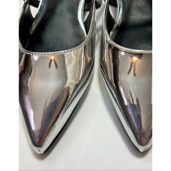 Steve Madden Women's Silver Anyaa  Slingback Double Strap Flats Metallic Size 6. - Picture 3 of 10